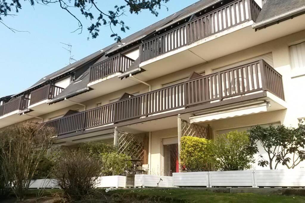 Апартаменты Coeur De Cabourg- Joli Studio Avec Terrasse - Экстерьер фото